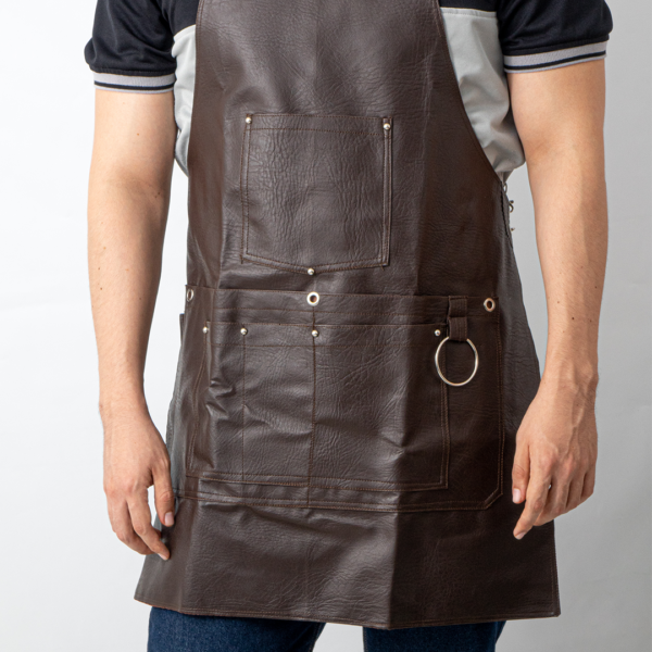 Delantal en cuerina para barbero café